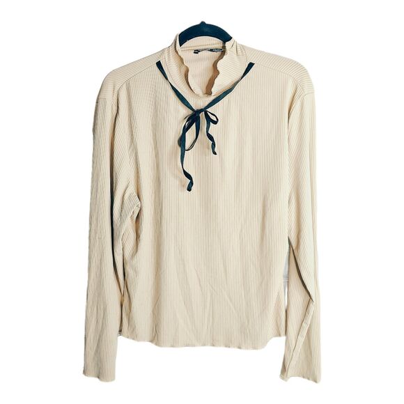 Shein Women's Plus Size 2X Cream Mock Turtleneck Top w/ Black Bow Neck Tie - Picture 1 of 3